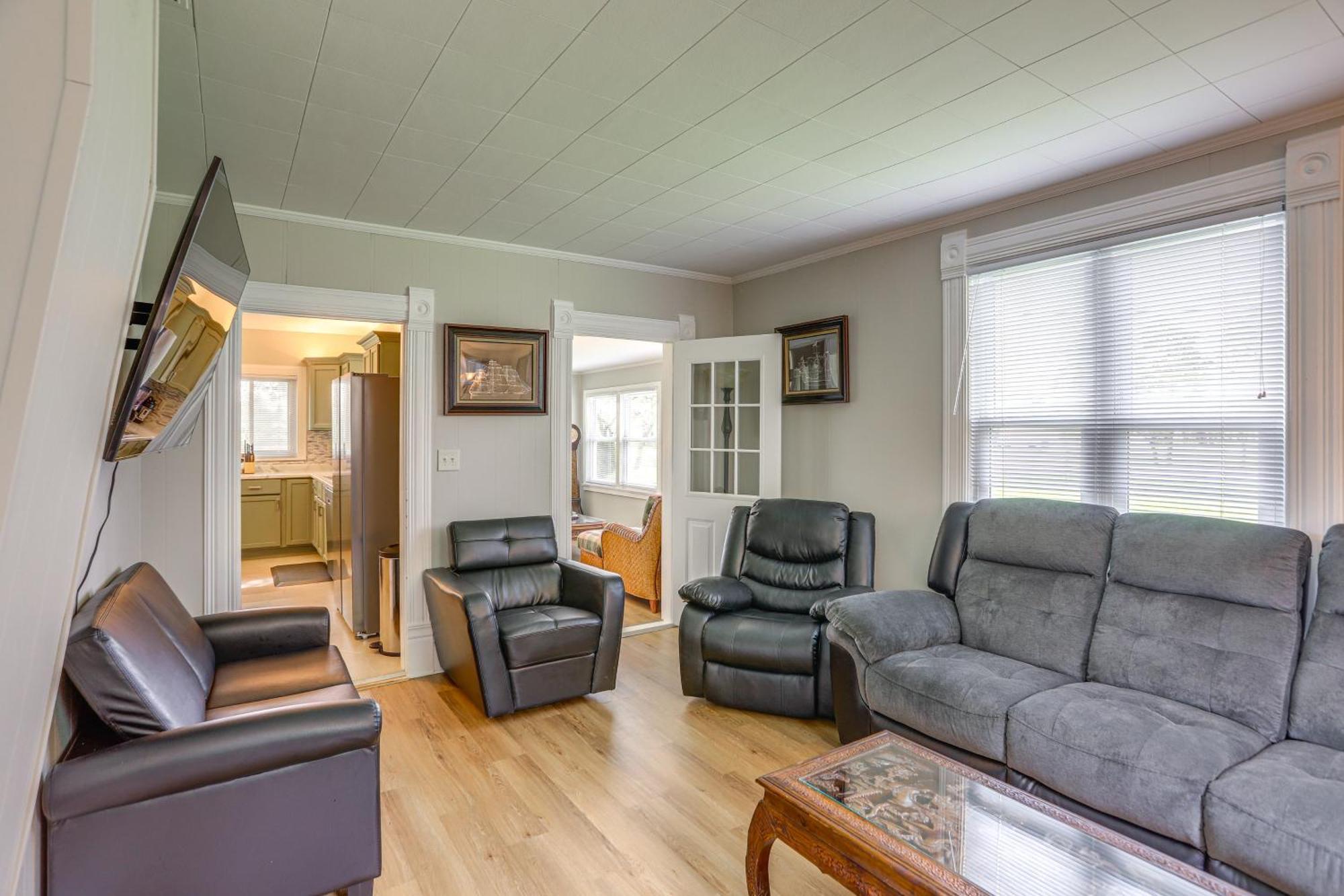 Welcoming Port Clinton Vacation Rental! Екстериор снимка